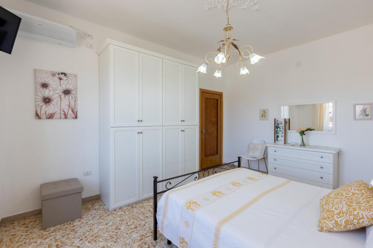 Pintadera B&B Cagliari Exteriör bild